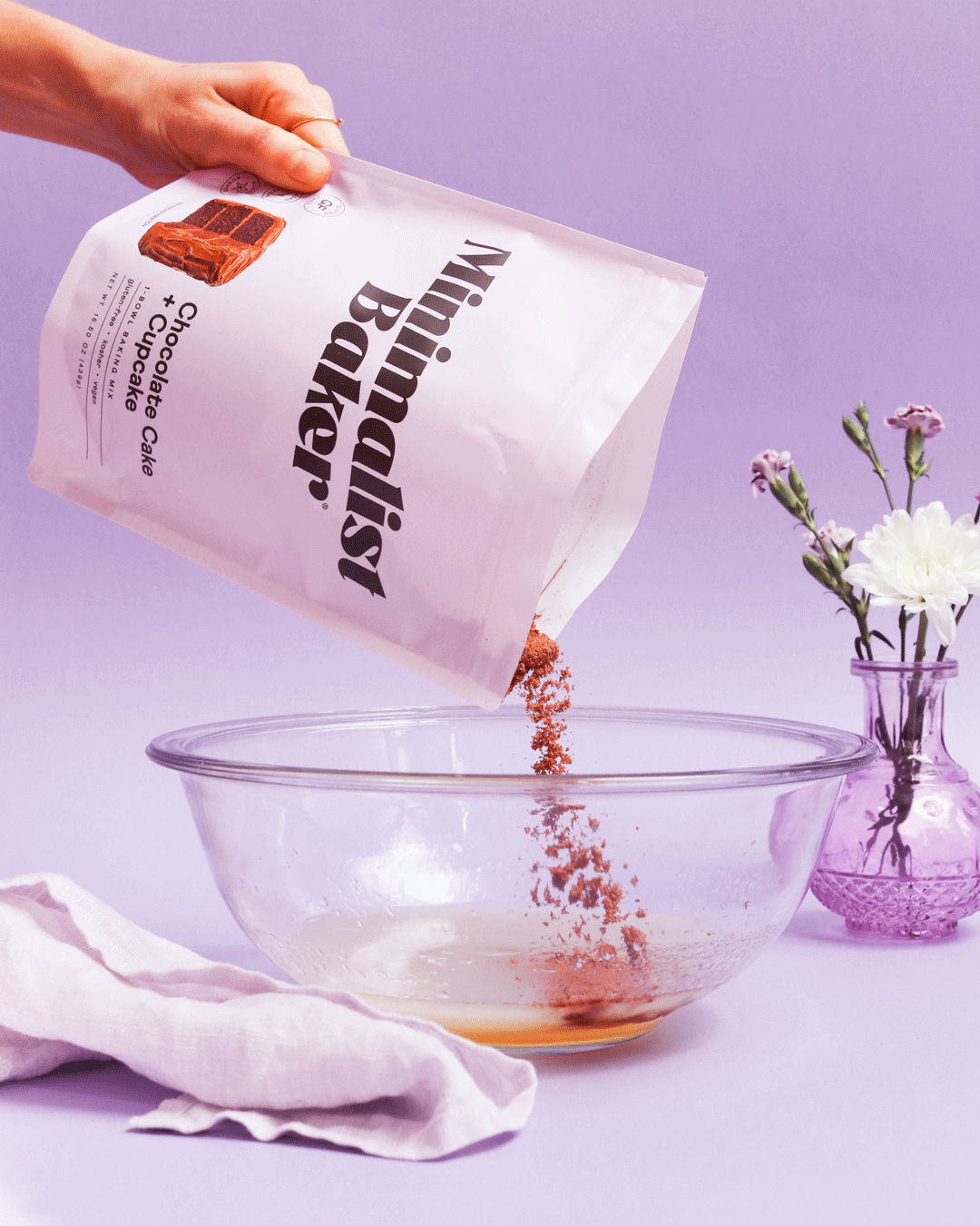 AA-Animation-ChocolateCake-Pouring-02-4×5